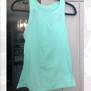 Lululemon tank